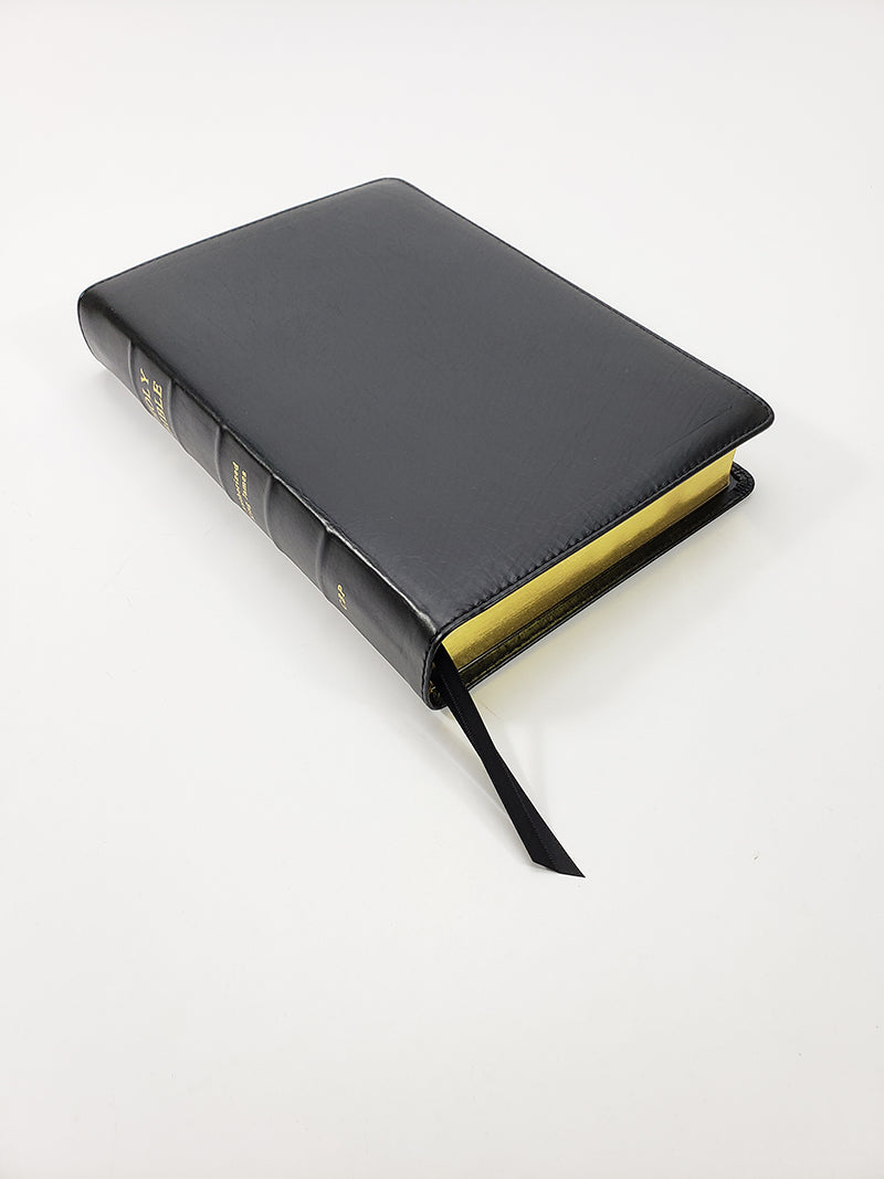 Midsize Thin line Bible in Black Ironed Calfskin